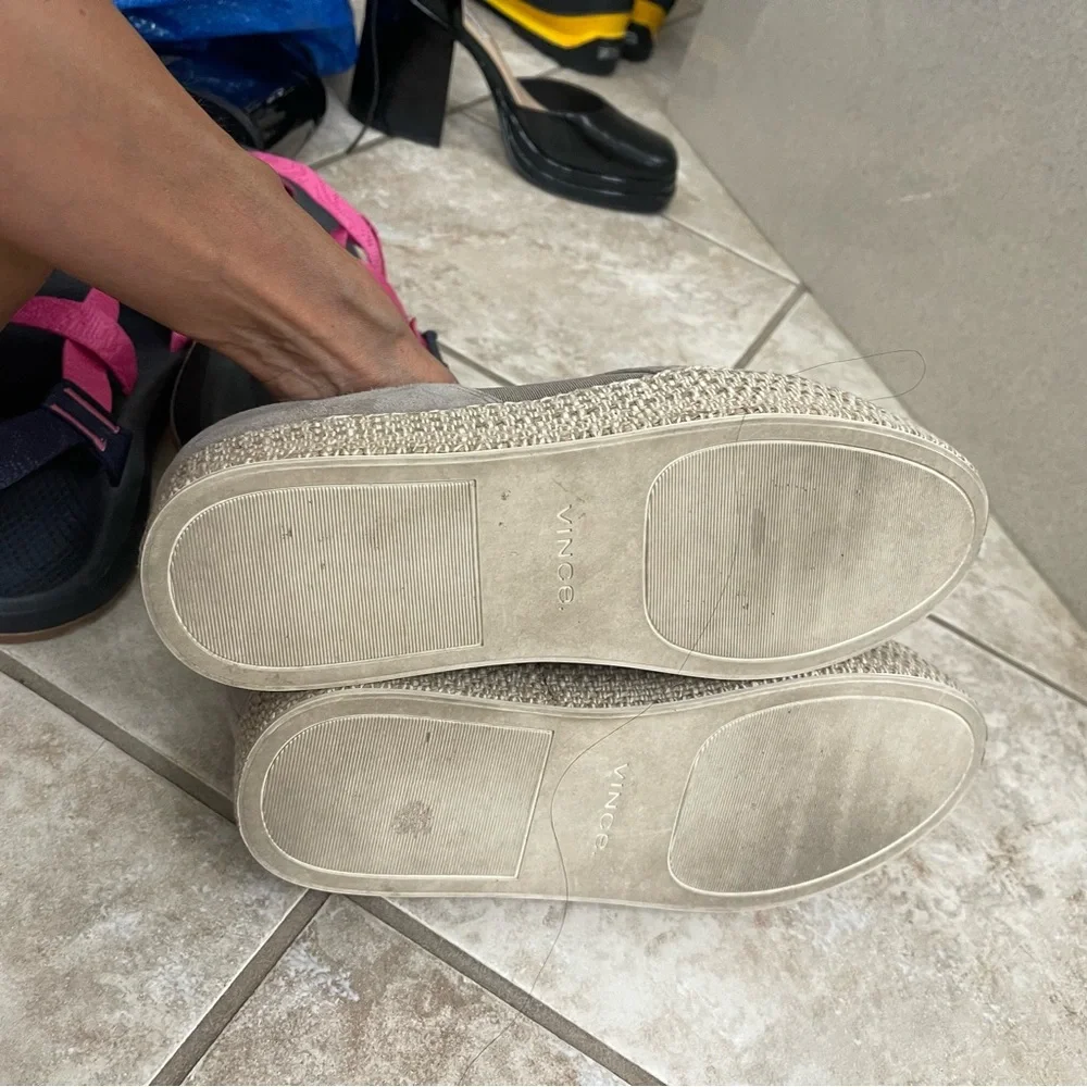 Vince Womens Sz 8.5 Platform Espadrille‎ Slip On Suede Sneakers Shoes Beige Gray